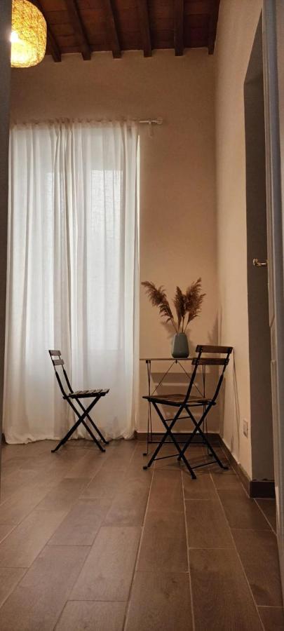 Il Porto Di Ale E Kat Hotel Livorno Luaran gambar